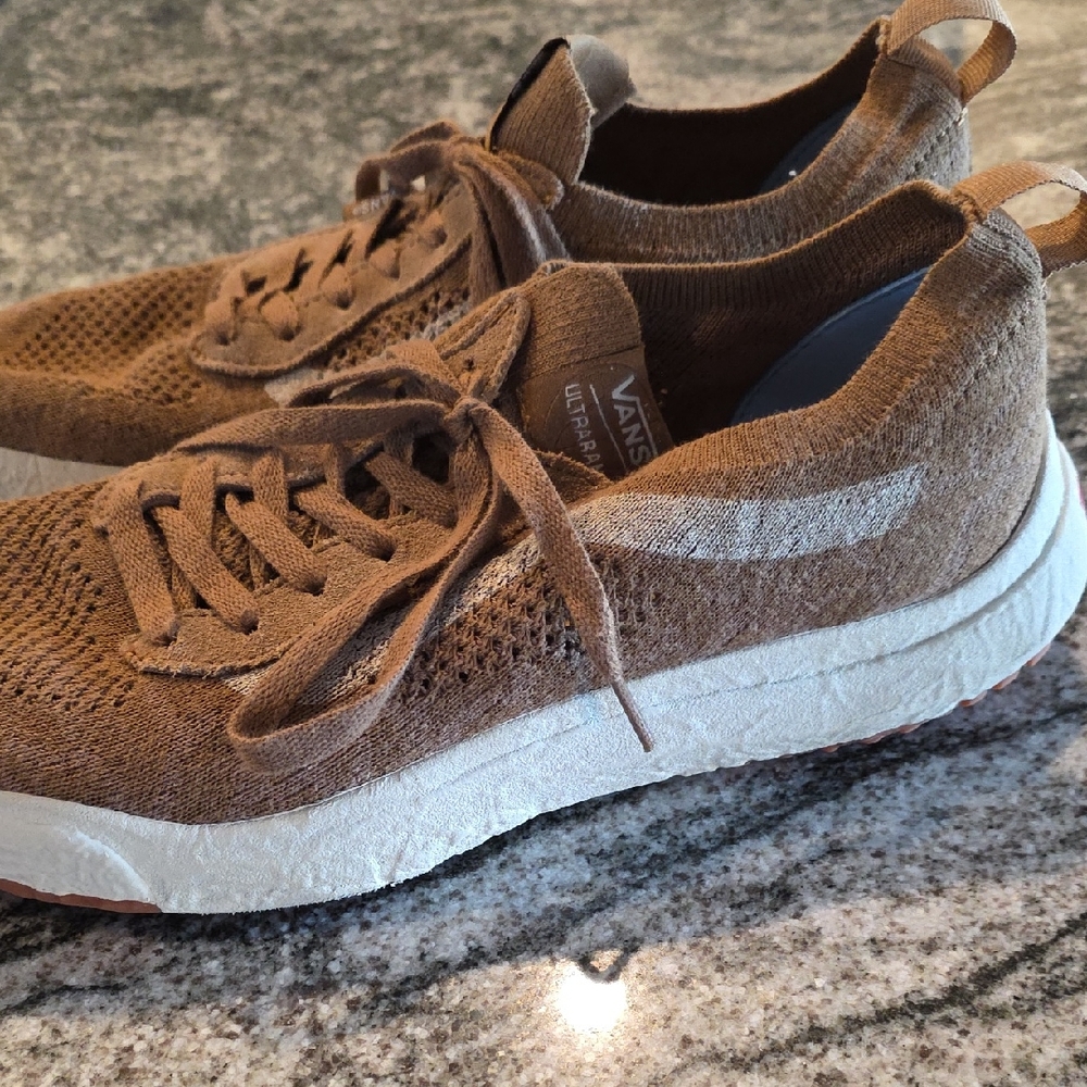 Vans Men's Brown UltraRange Knit Sneakers